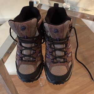 Merrell Goretex Vibram Sport Brown Hiking Boots Shoes Women's Size 8 NWOT